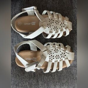 Smartfit Toddler Girls Kids White Sandals size 8